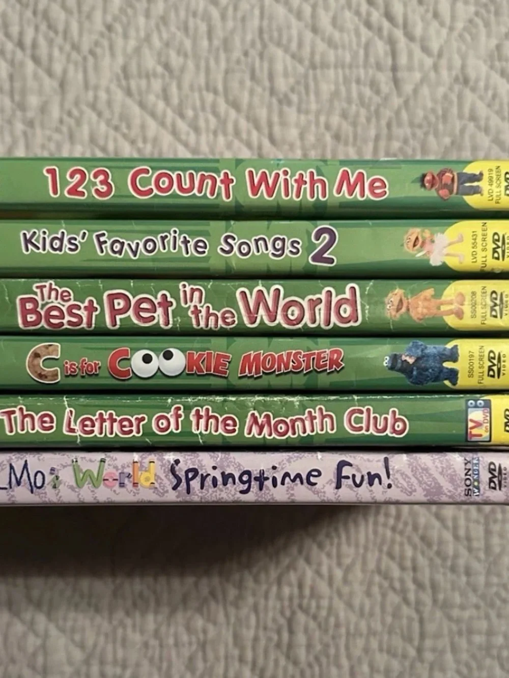 Lot of 6 Sesame Street DVDs Educational - Sesame Street - Elmo's World -Used
